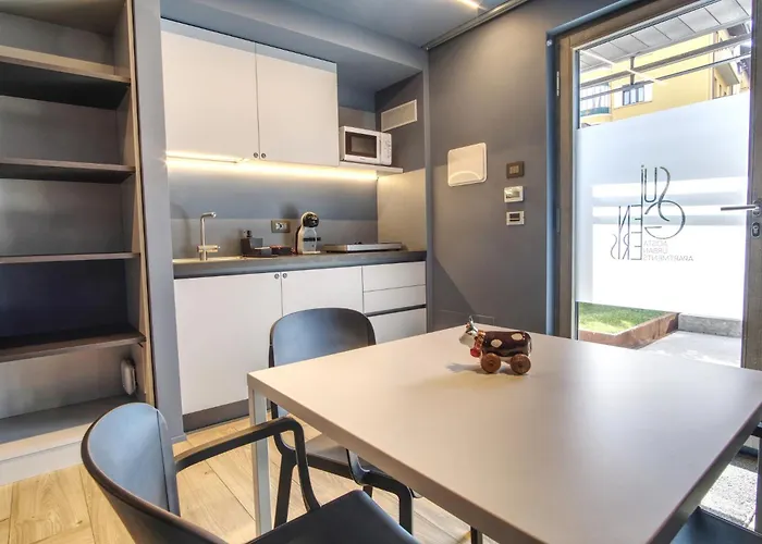 Sui Generis - Urban Apartment