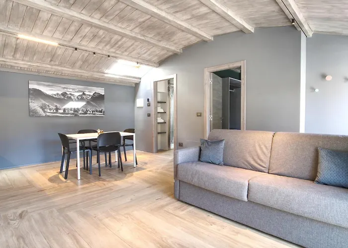 Sui Generis - Urban Apartment *