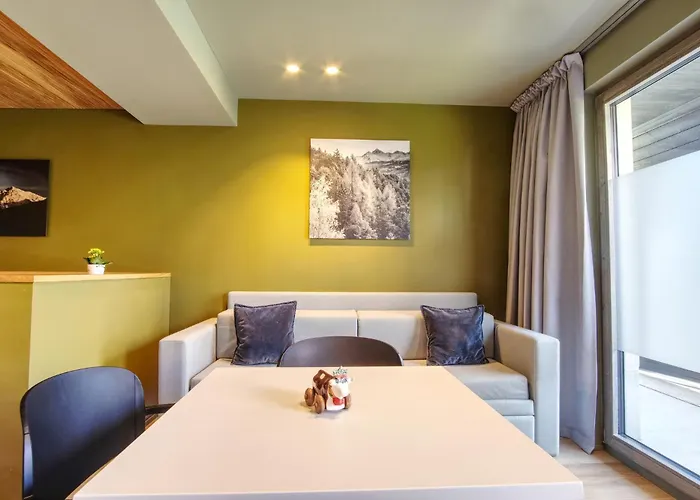 Sui Generis - Urban Apartment