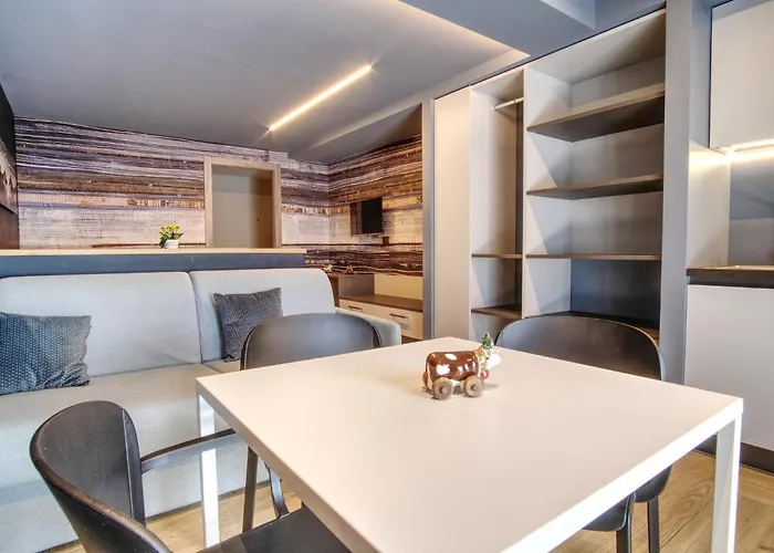 Sui Generis - Urban Apartment