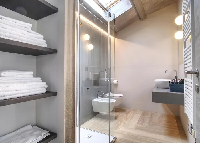 Sui Generis - Urban Apartment Aosta